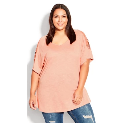 Women's Plus Size Crochet Cut Out Top - Bridal Rose | AVENUE 5 Women's Plus Size Crochet Cut Out Top - Bridal Rose | AVENUE - Image 3